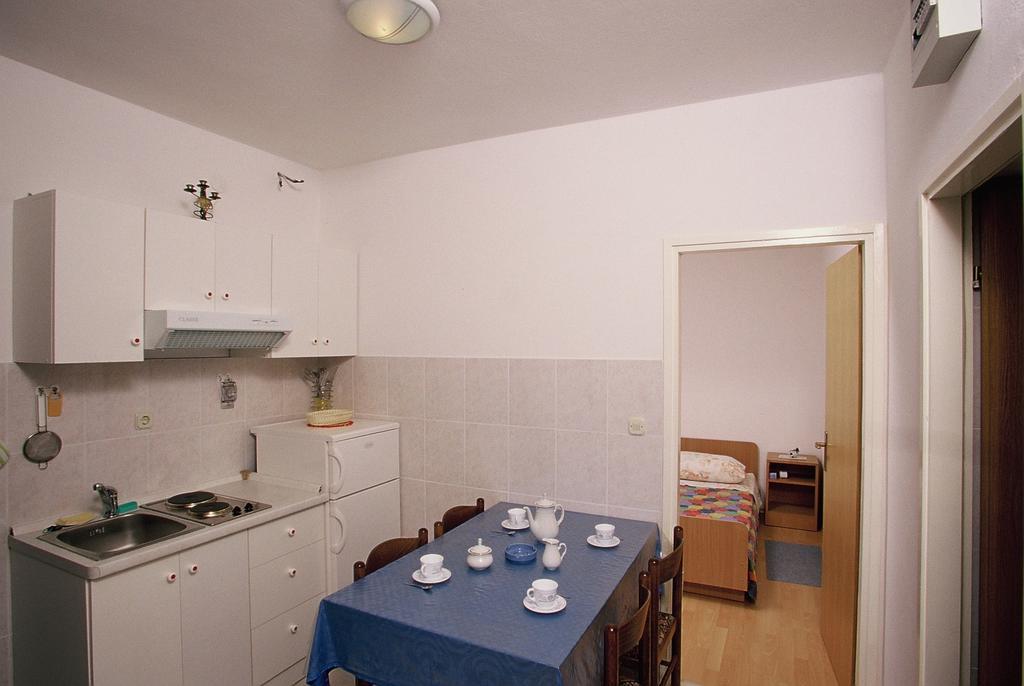 Apartments Boljat Супетар Стая снимка